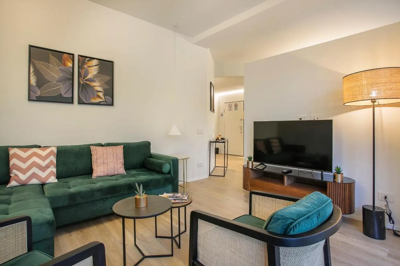 Repubblica Suite Ii-Hosted By Sweetstay Milán