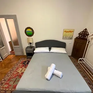 Apartamento Sansiro 74 House, Milán